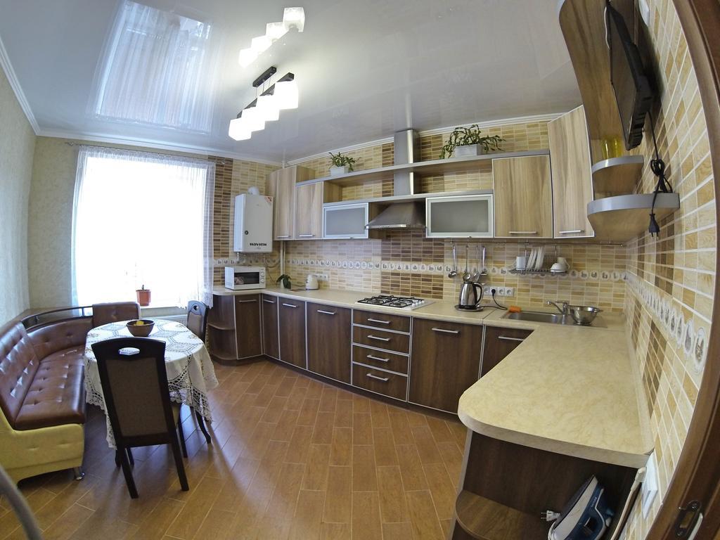 Apartamento Naberezhnaya Roshen Vínnytsia Exterior foto