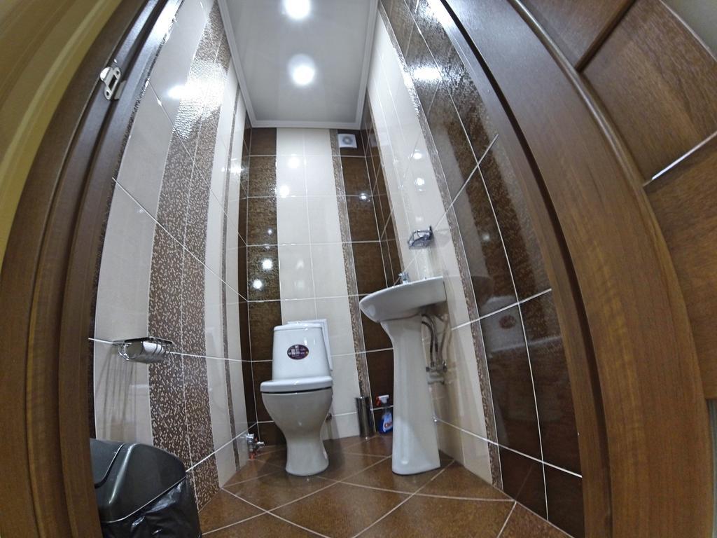 Apartamento Naberezhnaya Roshen Vínnytsia Exterior foto