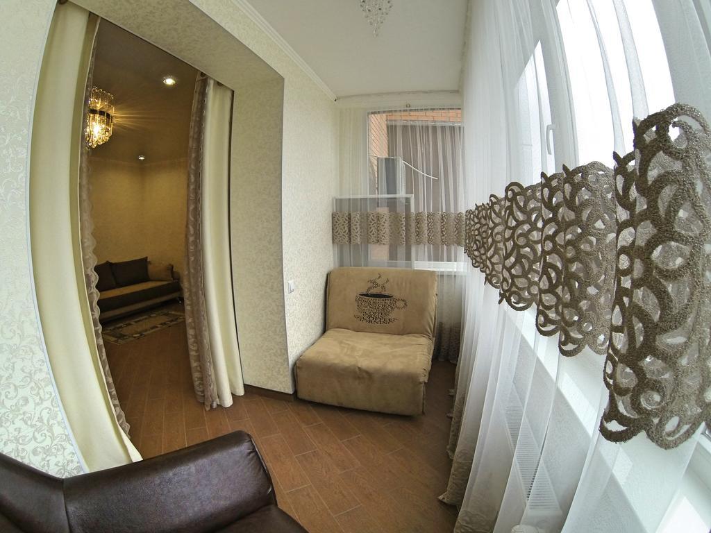 Apartamento Naberezhnaya Roshen Vínnytsia Exterior foto